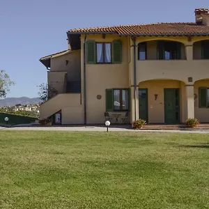 https://appartamenti-casalsole.it-tuscanyhotel.com
